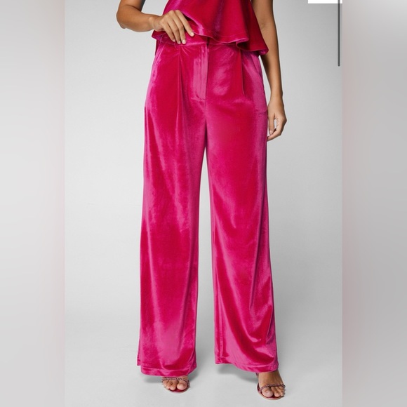 Beautiful silk, pink pants - Picture 3 of 3